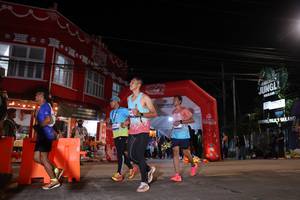 BIB: 
                            <button type="button" onclick="openModal(26262816)" class="btn btn-primary btn-sm float-right btn-popup" data-toggle="modal" data-target=".modal-high-quality">
                        <i class="fas fa-shopping-cart"></i> Add to Cart
                    </button>
                                            <button type="button" onclick="isThisMe(26262816, true)" class="btn btn-success btn-sm float-right btn-popup btn-isme hidden" data-toggle="tooltip" data-placement="bottom" title="นี่คือรูปของคุณใช่ไหม คลิกที่นี่เพื่อเอาเข้าอัลบั้ม">
                        <i class="fas fa-plus"></i> Add to album
                    </button>
                    <button type="button" onclick="isThisMe(26262816, false)" class="btn btn-warning btn-sm float-right btn-popup btn-isnotme hidden">
                        <i class="fas fa-ban"></i> Remove from album
                    </button>